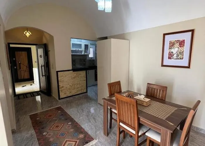 Palace View Apartment